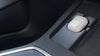 Grafietgrijze AirPod-houder, perfect passend op het Tesla draadloze laadpad, ontworpen voor het opladen van AirPods van alle generaties en modellen Nederland en Belgie