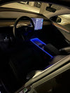 Verfijnde sfeer gecreëerd met onze Tesla Ambient Light LED-verlichting