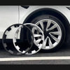 Set velgbeschermers Tesla Model Y Juniper 2025+ 20 inch in zwart en silver metallic. Perfecte pasvorm en maximale velgbescherming.