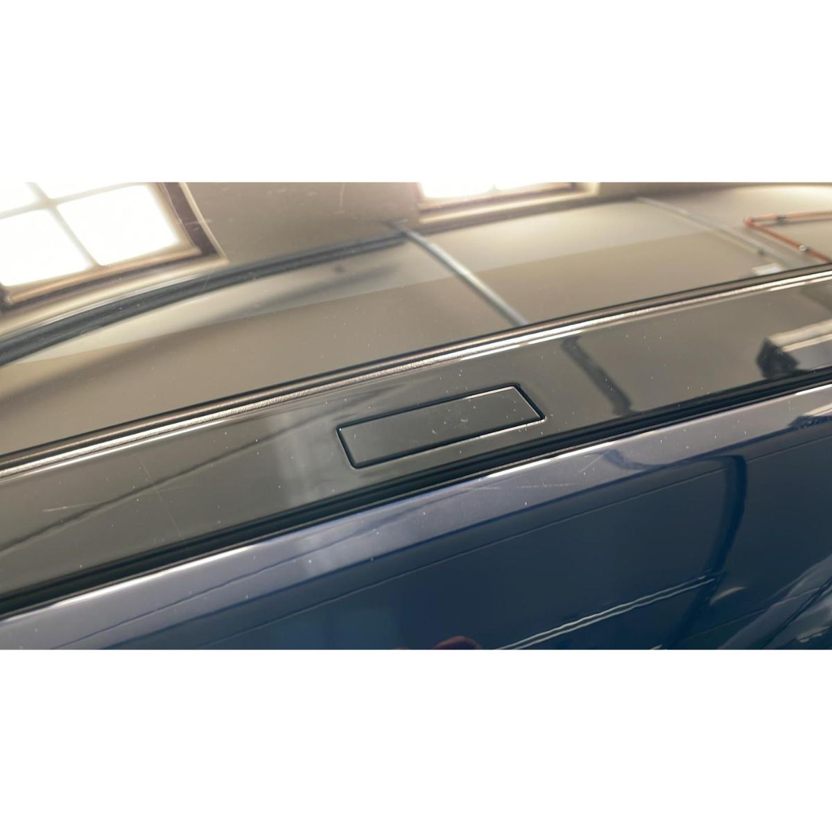 Tesla Model S Dakdrager Zilver 2012 - mei 2015 Yakima Whispbar Through Auto Exterieur Accessoires