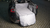 Tesla Model Y kofferbak met ultieme bescherming voor honden en lading, voorzien van PVC-gecoate stof, geïntegreerde laadrandbescherming en gevoerde zijvakken. Eenvoudige installatie en onderhoud, perfect te combineren met Guardsman scheidingsrooster. 🚗🐾📦